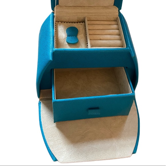 Tuscan Designs Jewelry Box - Picture 3 of 6